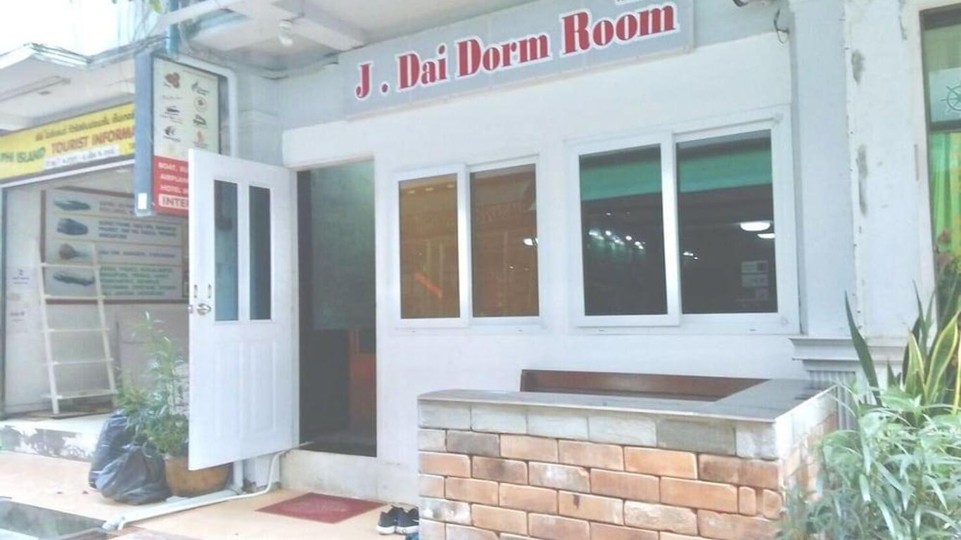 Jdai Dorm Room