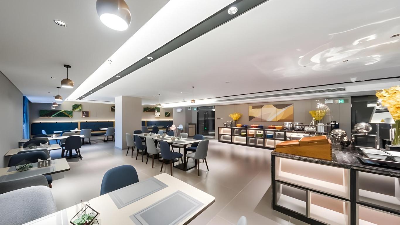 Home Inn Selected Shantou Exhibition Center Mixc