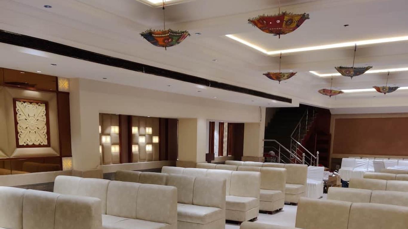 Hotel Yatrik Jhansi