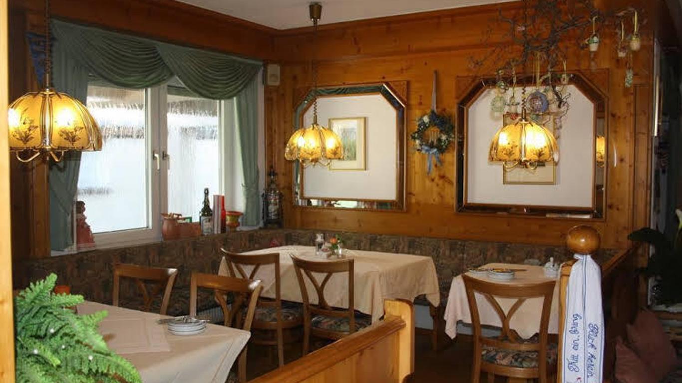 Hotel-Doerfler Garni