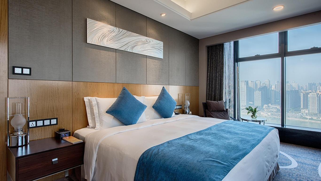 Chongqing C-Plaza Hotel