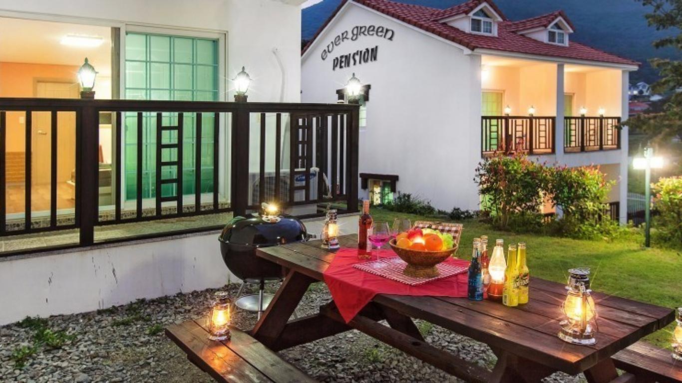 Geoje Evergreen&Pinetree Pension