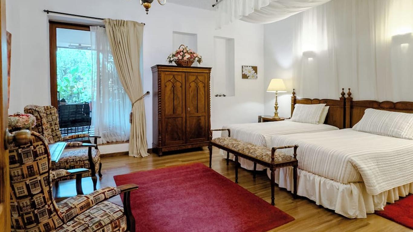 Casa Montalvo Bed & Breakfast