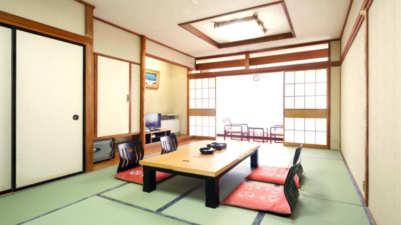 Tsutiu Onsen Yamaneya Ryokan