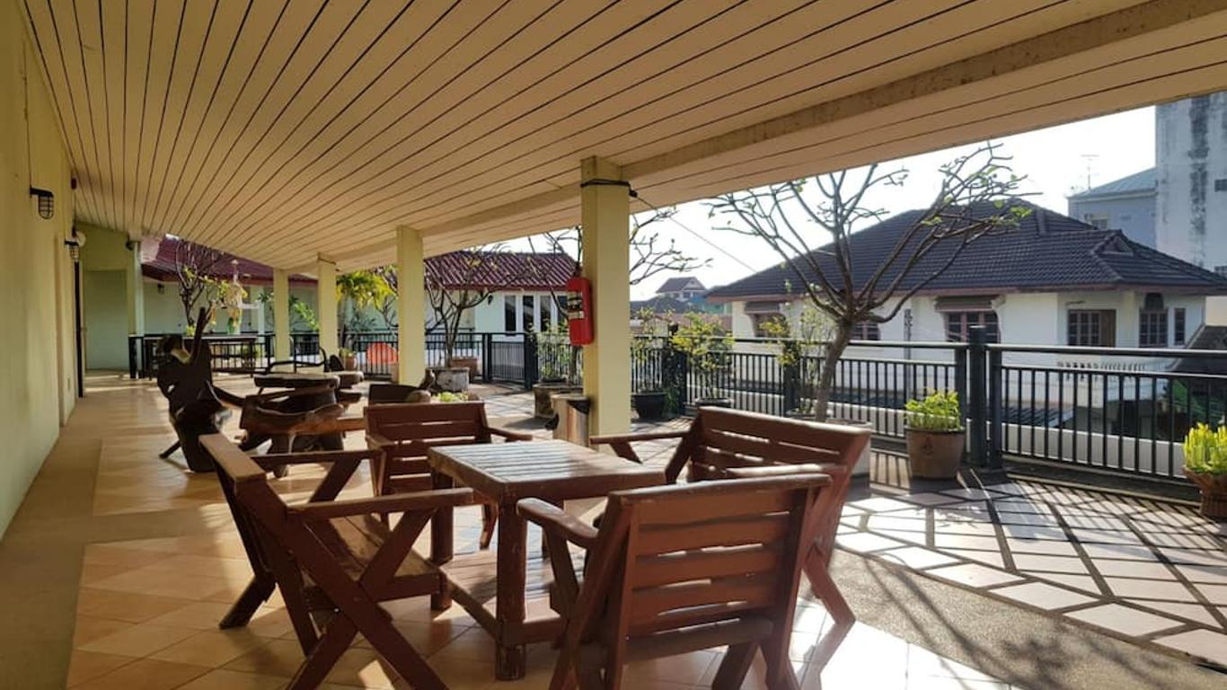 Casa Holiday Hotel