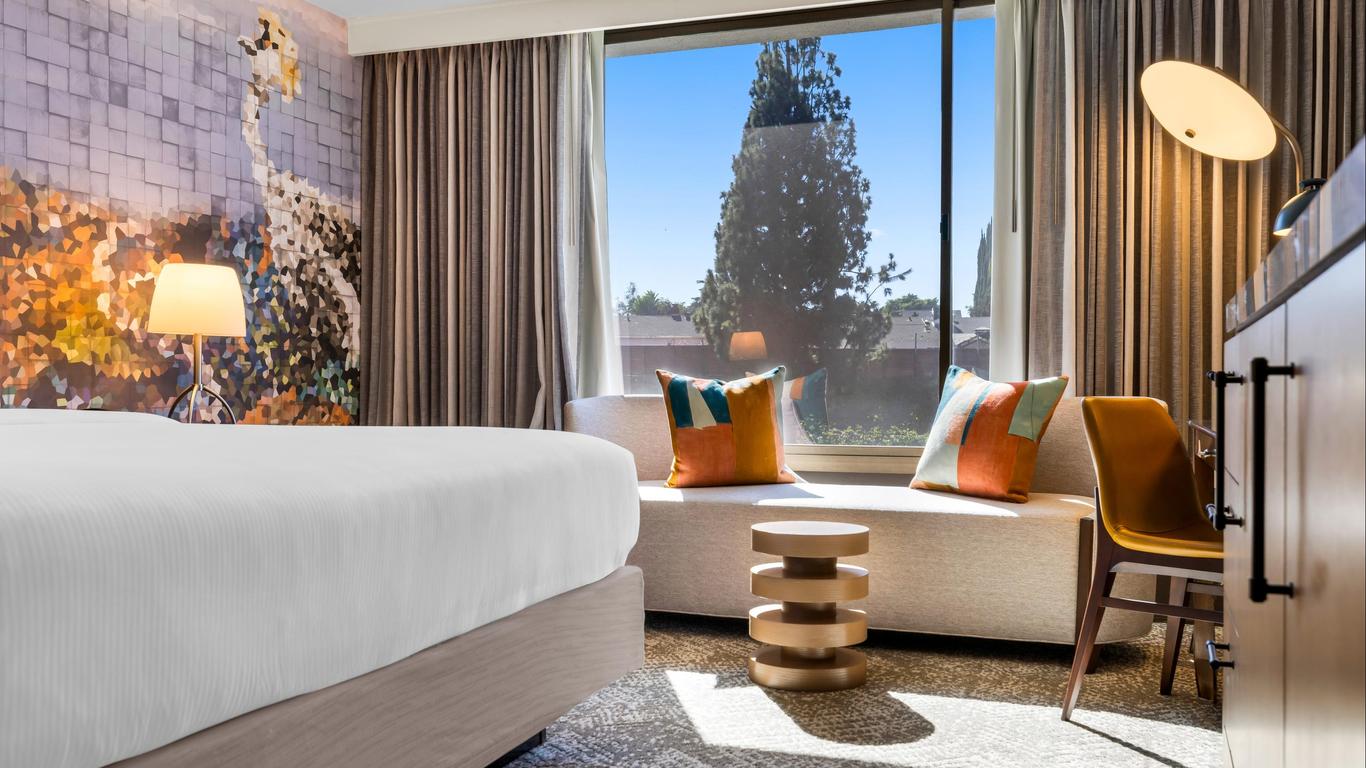 The Hills Hotel