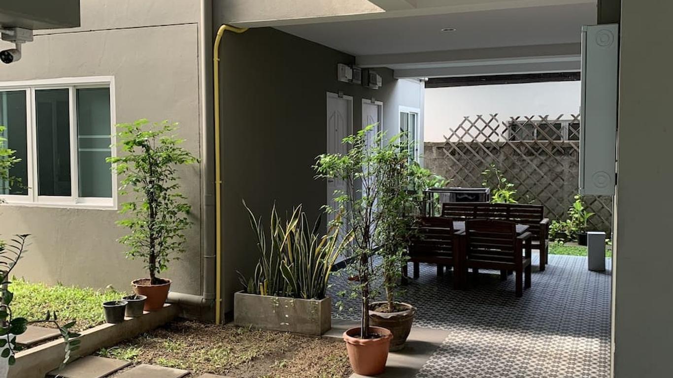 Chada House