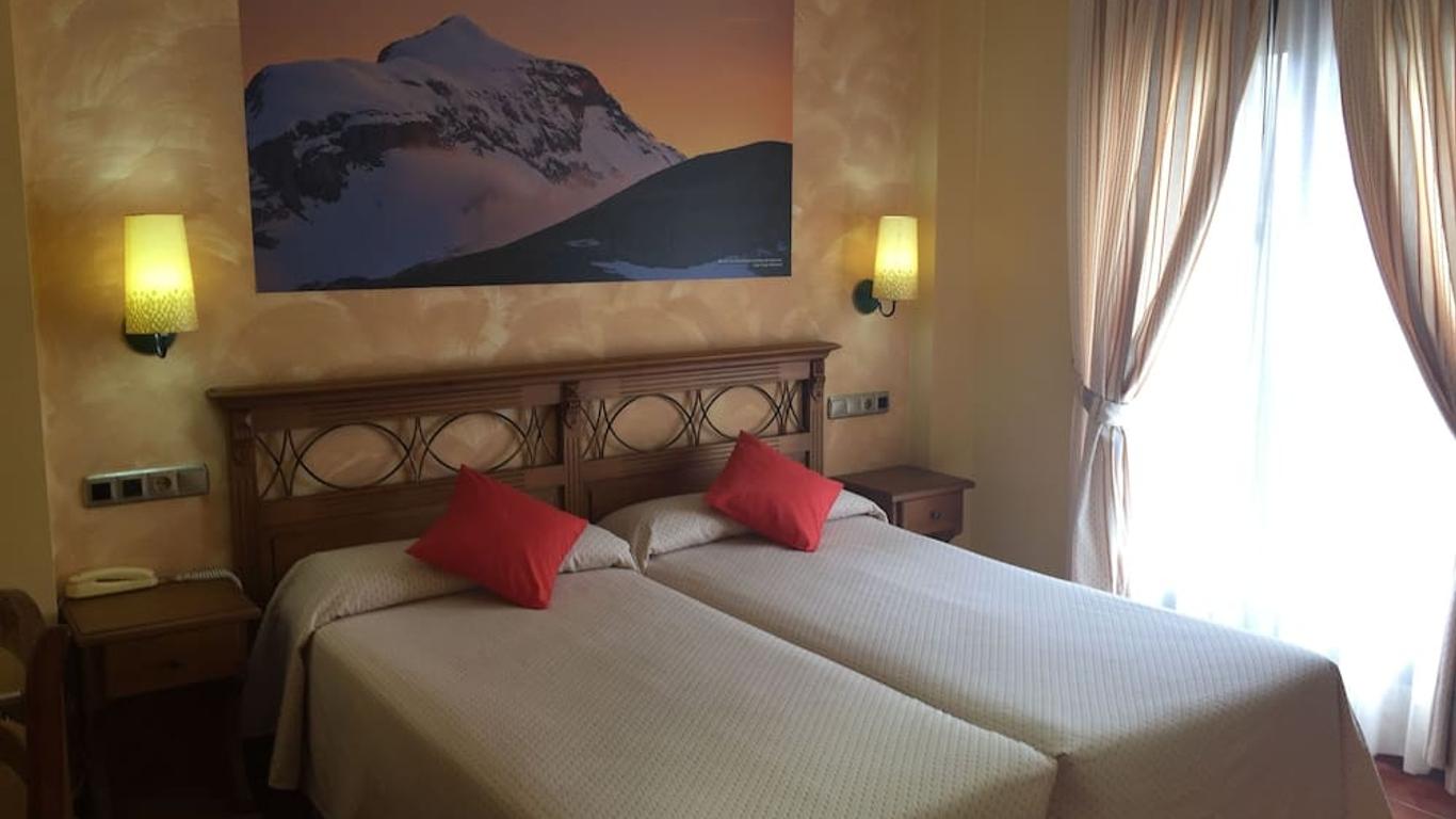 Hotel Arnal
