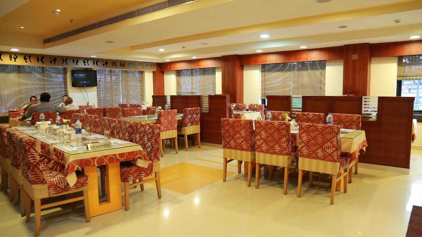 Hotel Kabani International