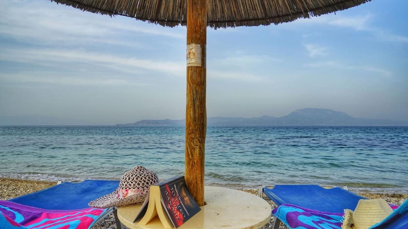 Kokkoni Beach Hotel