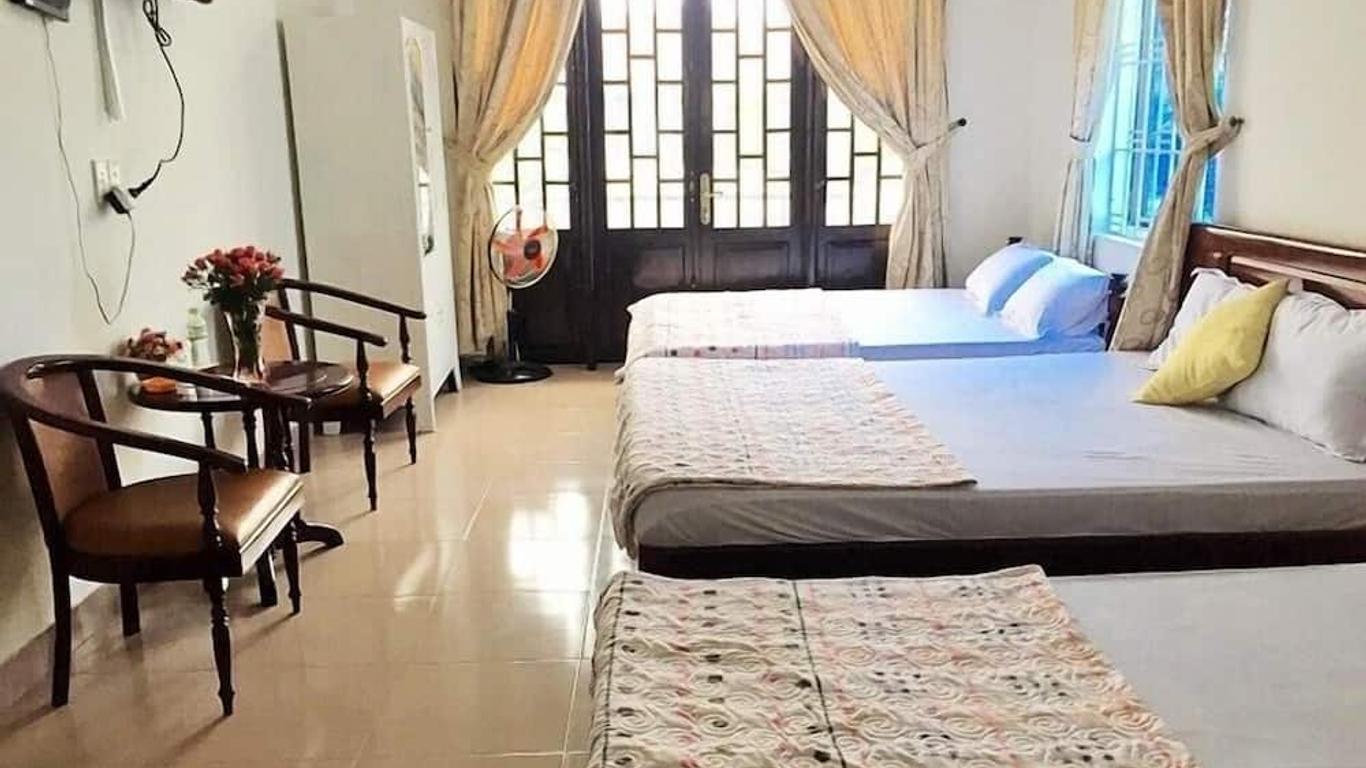 Rubis Hostel