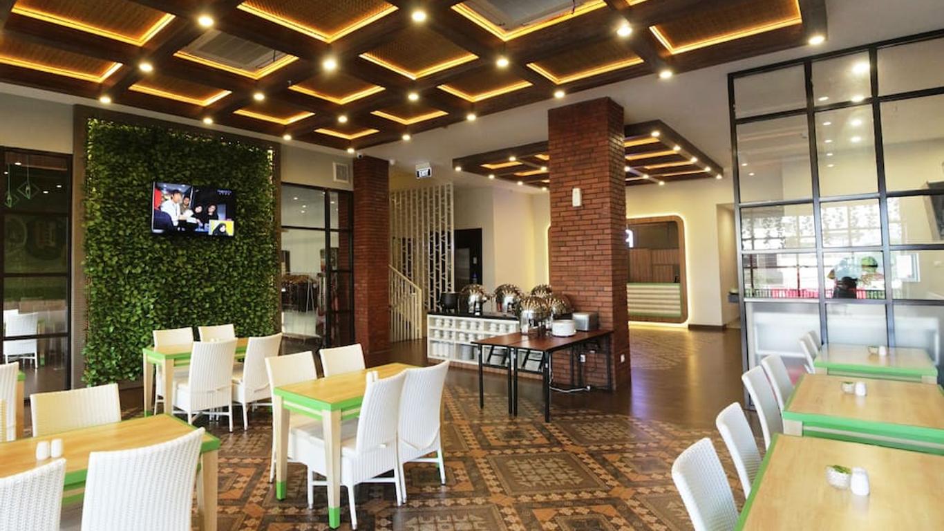 Uniq Hotel Yogyakarta