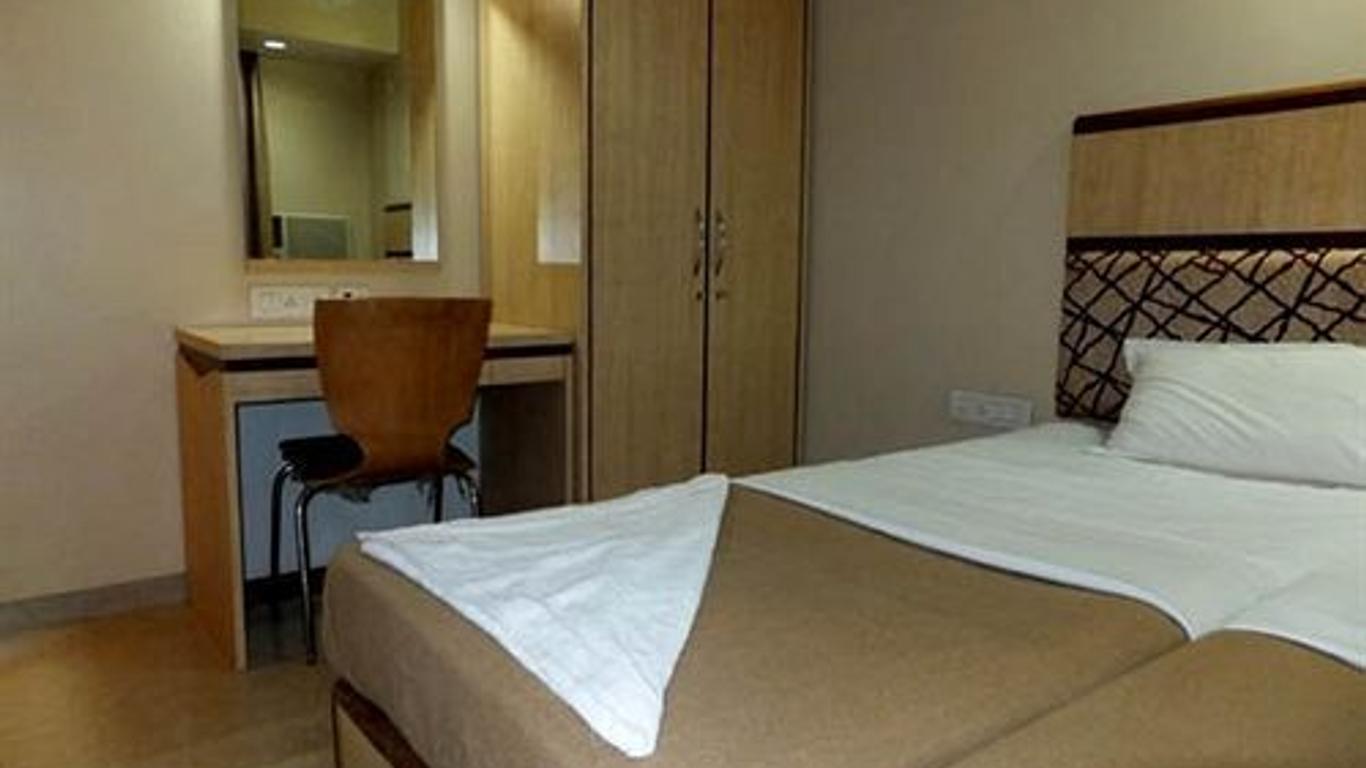 Konark Inn