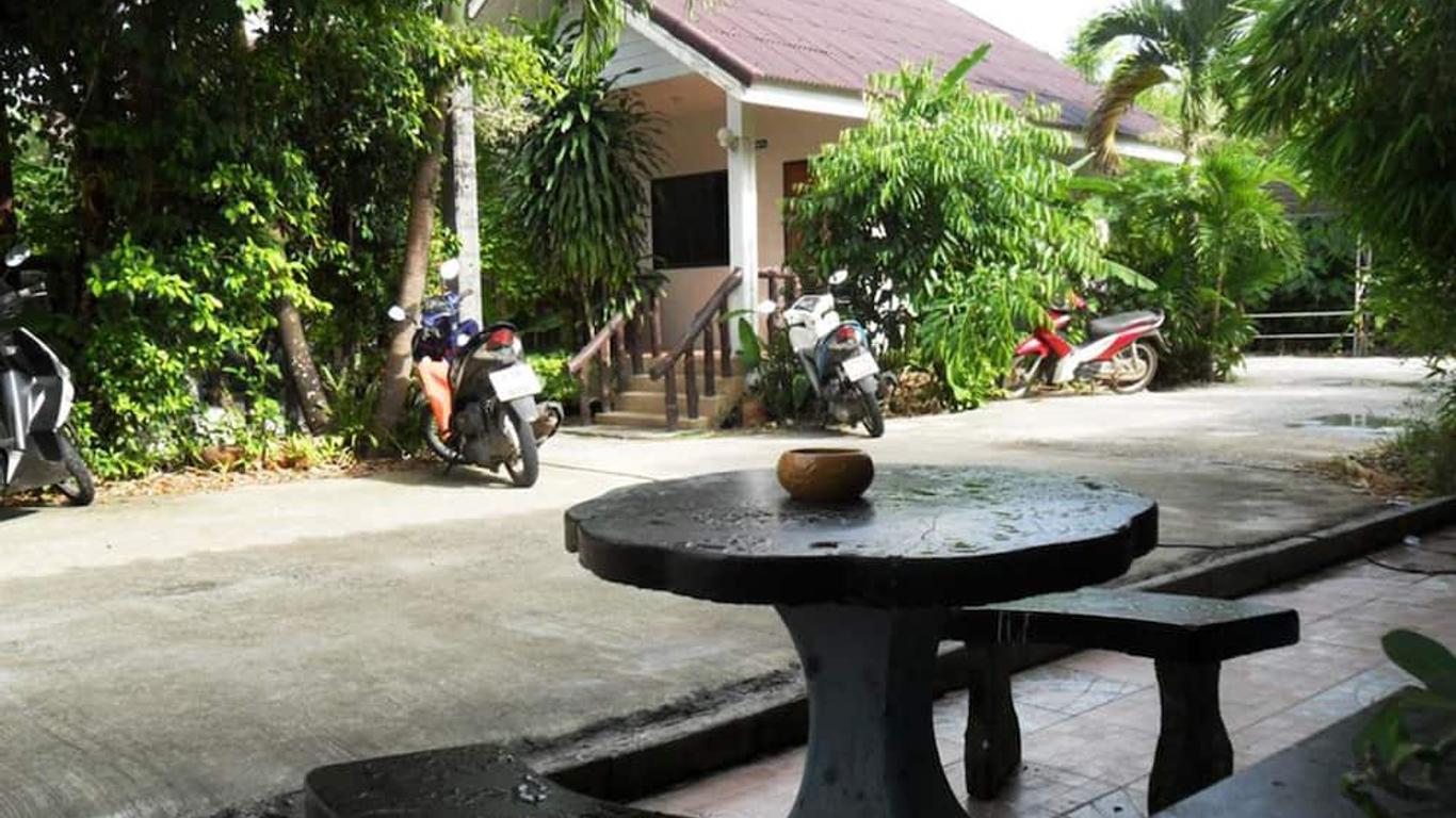 Aonang Sr Bungalow