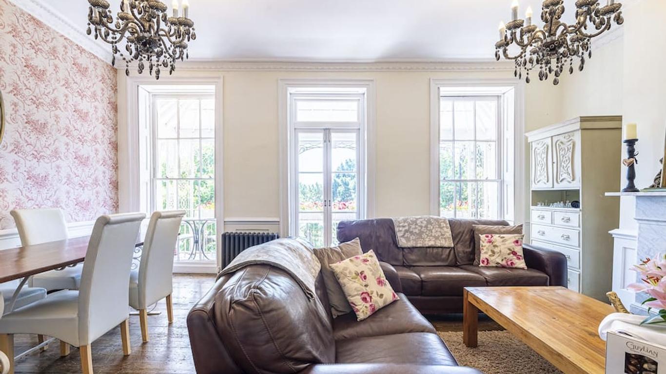 Hamiltons Boutique Hotel
