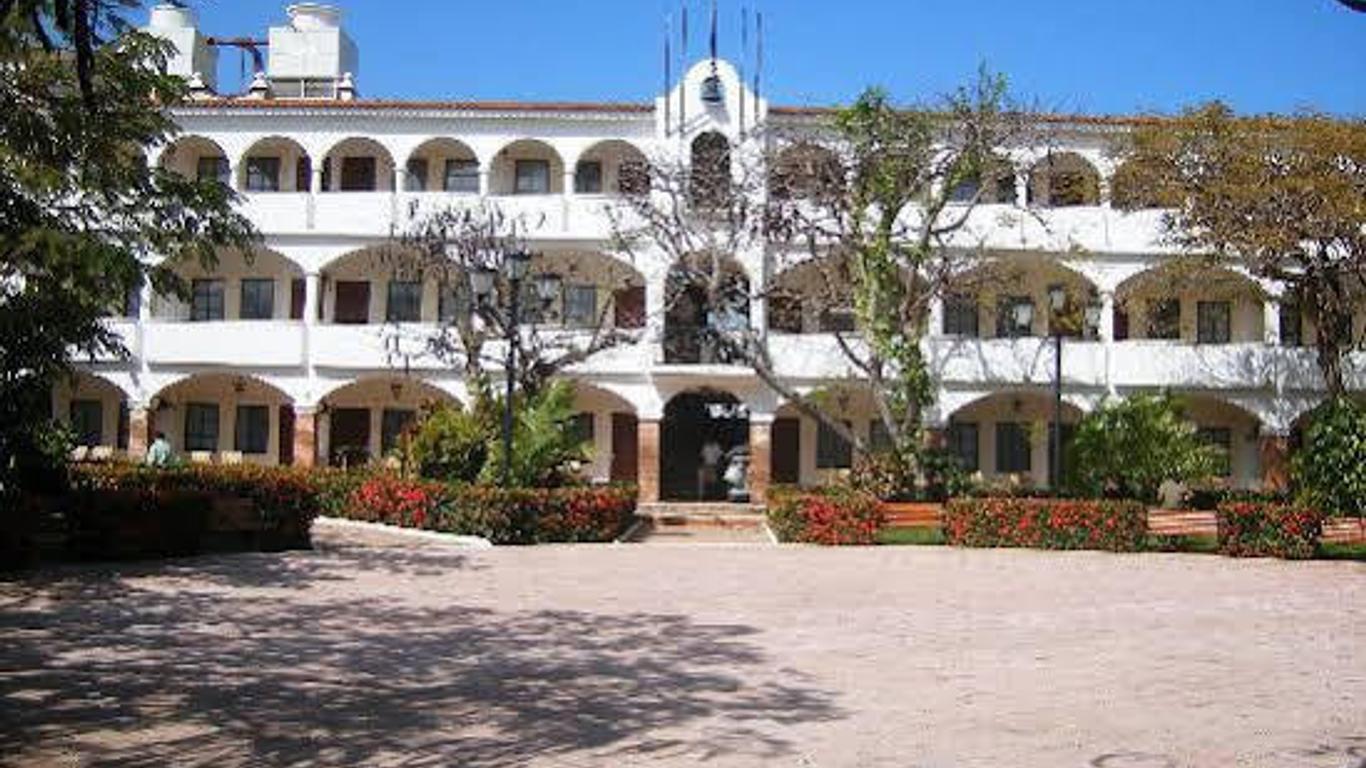 Elan Resort & Spa