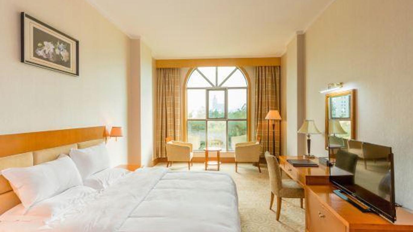 Zuiranju Holiday Hotel