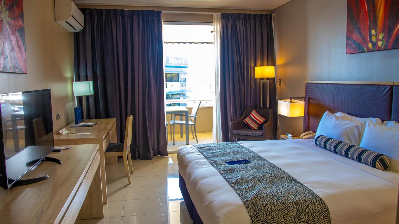 Bird Of Paradise Hotel