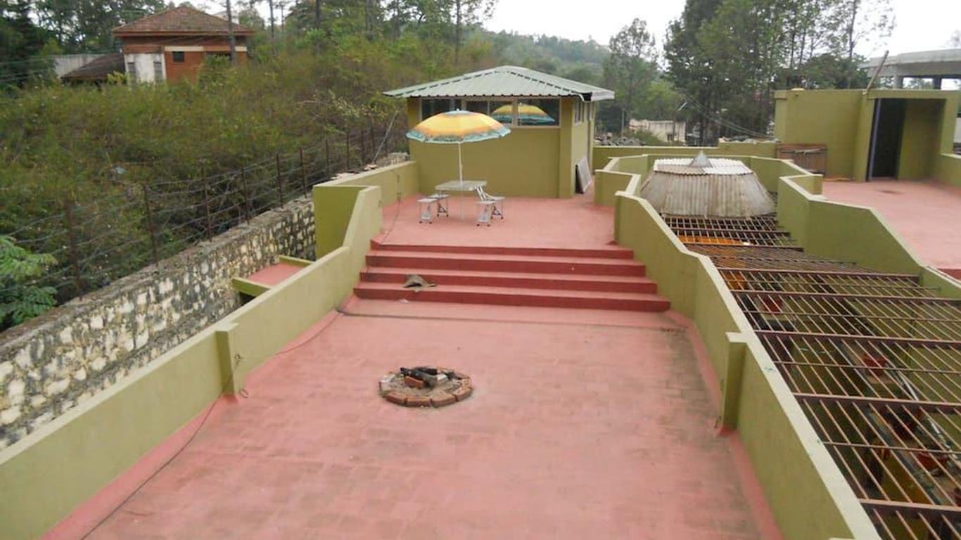 Royal Resort