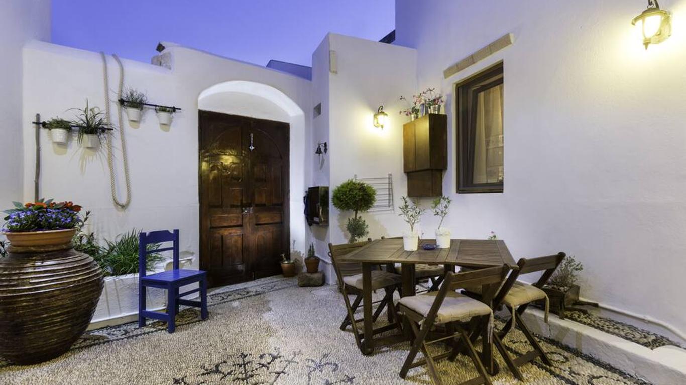 Lindos Boutique Rooms