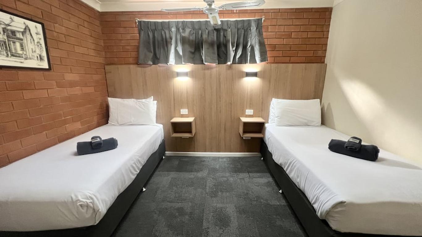 Adrian Motel