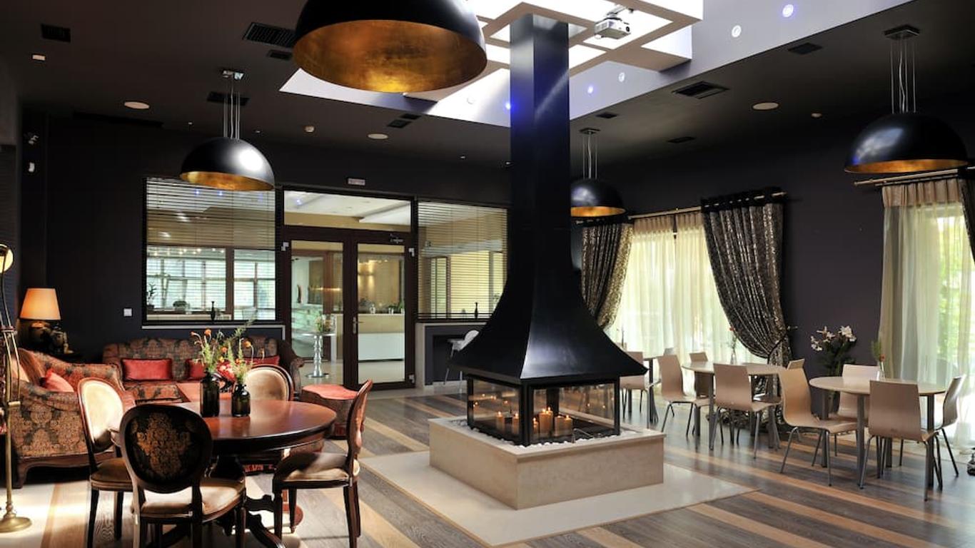 Sani Polyastron Hotel & Spa