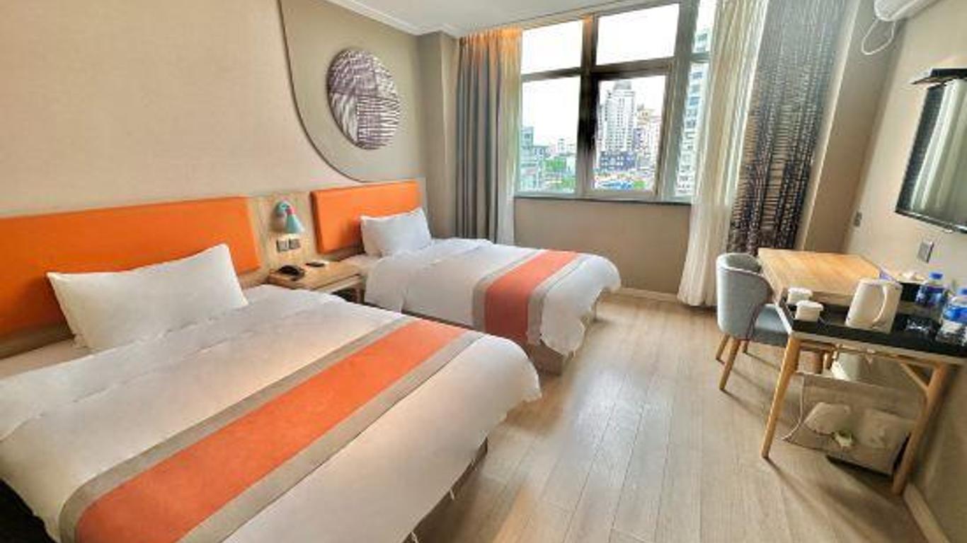 Ting Hotel