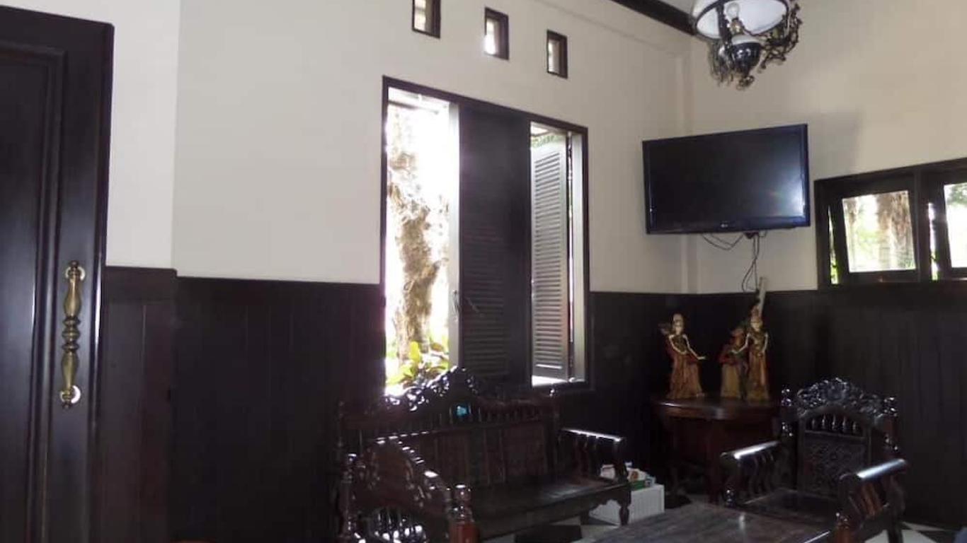 De Clove Guest House