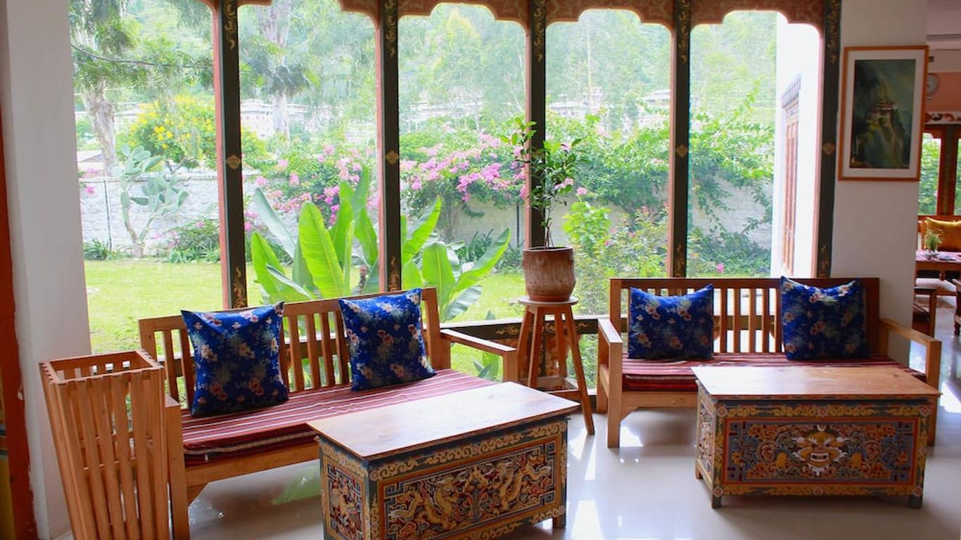 Damchen Resort