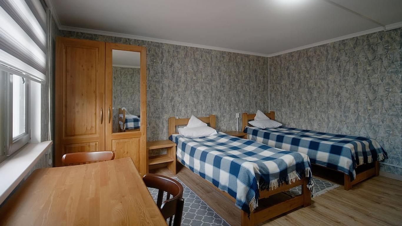 Guesthouse Alakol