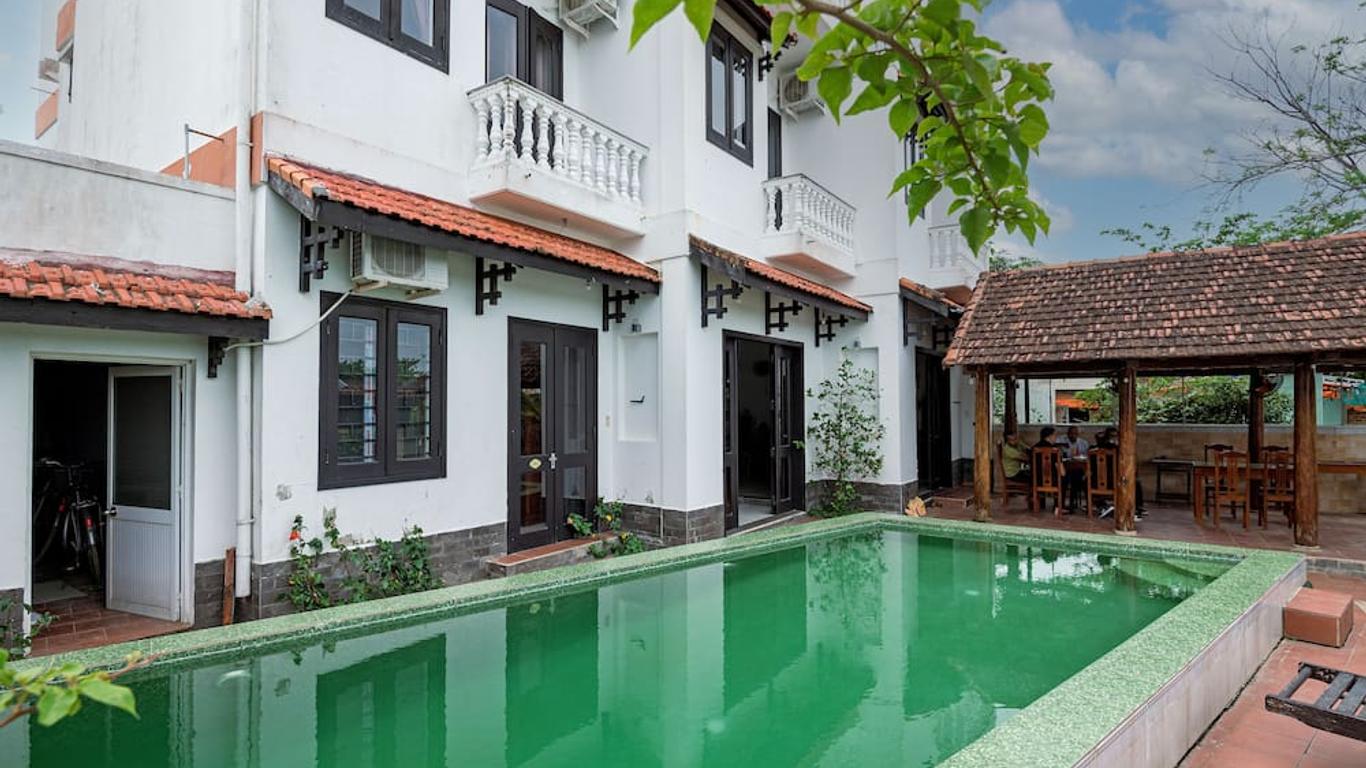 Blue River Boutique Hoi An Hotel