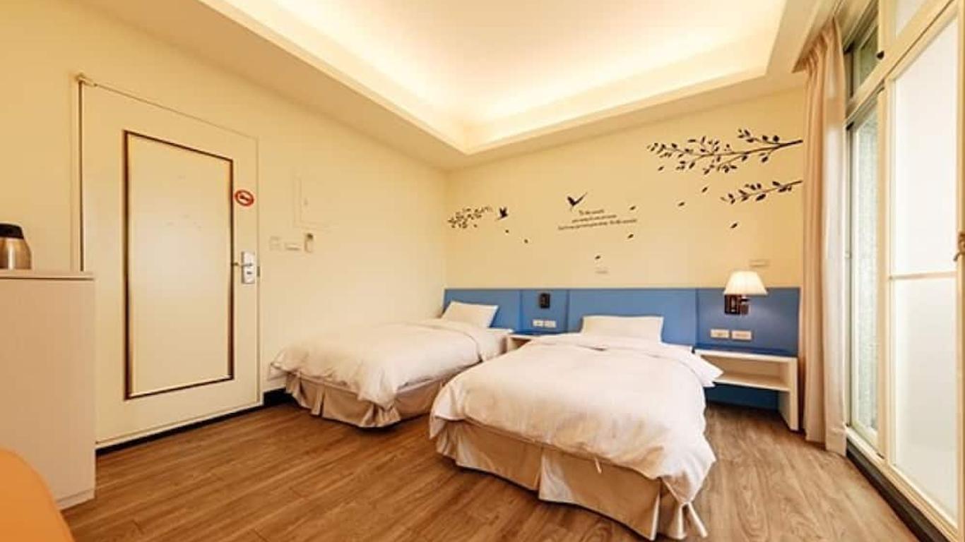 Backpacker B&B