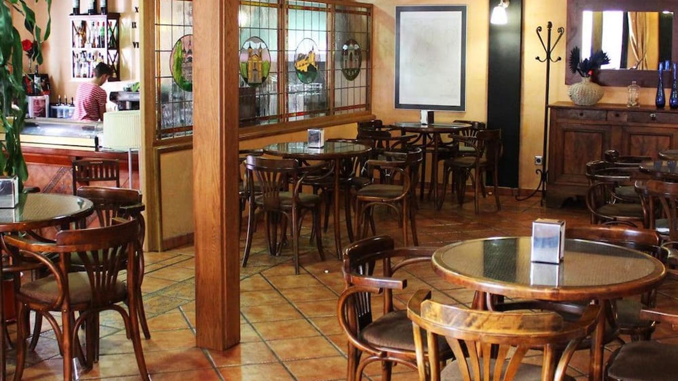 Hotel San Luis