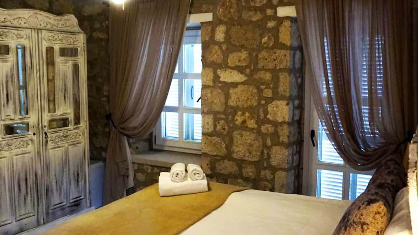 Simira Hotel