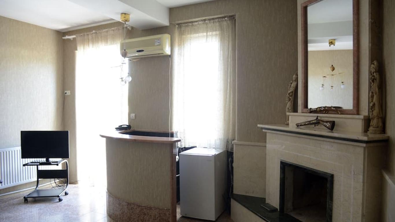 Hotel Ata