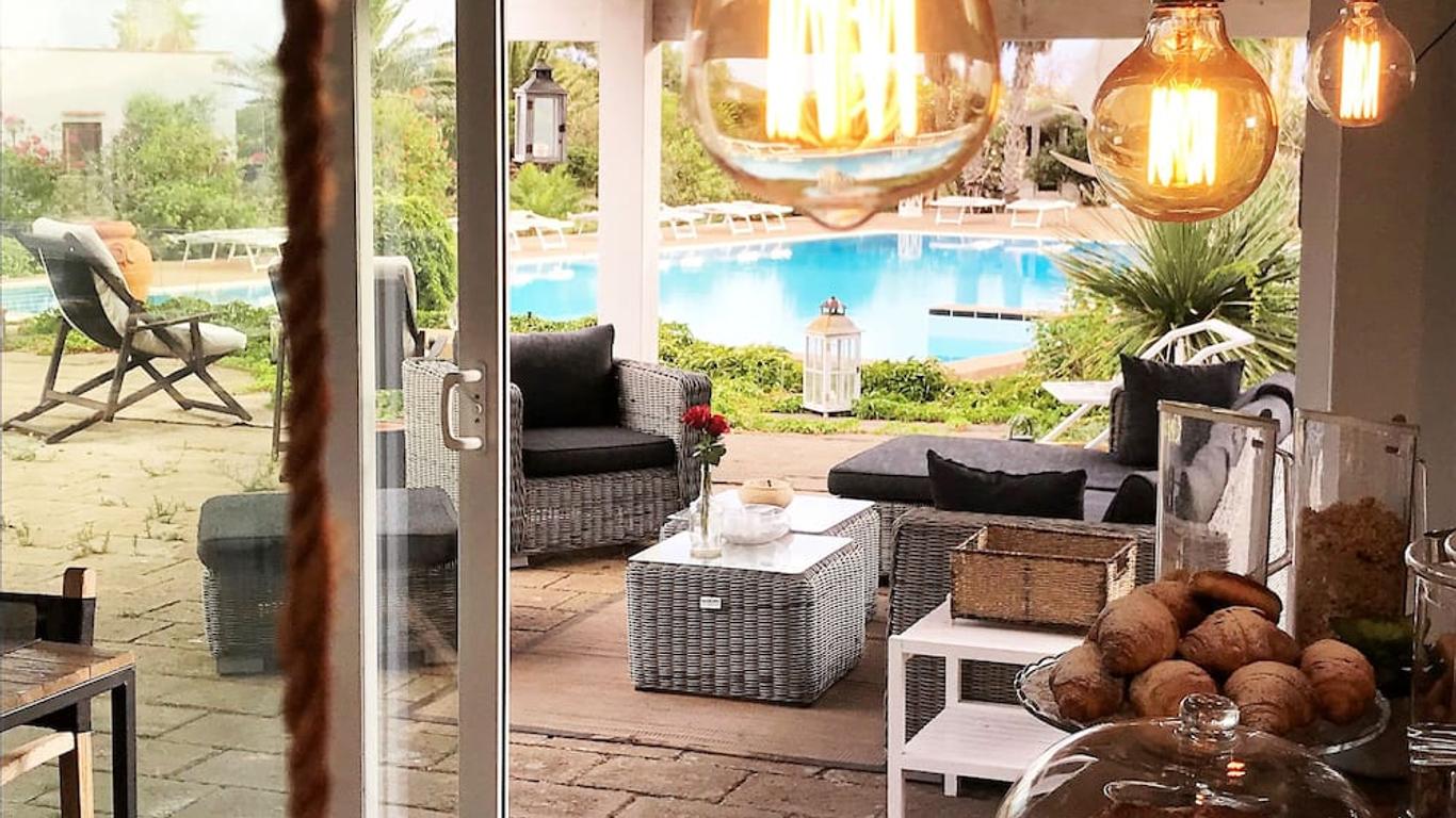 Le Lanterne Resort