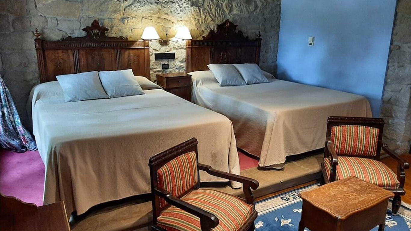 Hotel Castillo El Collado