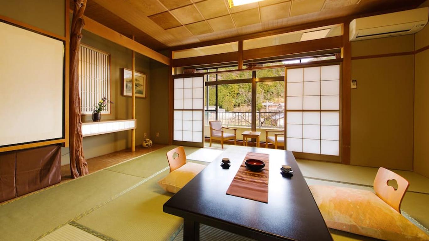 Yumoto Sakakibarakan