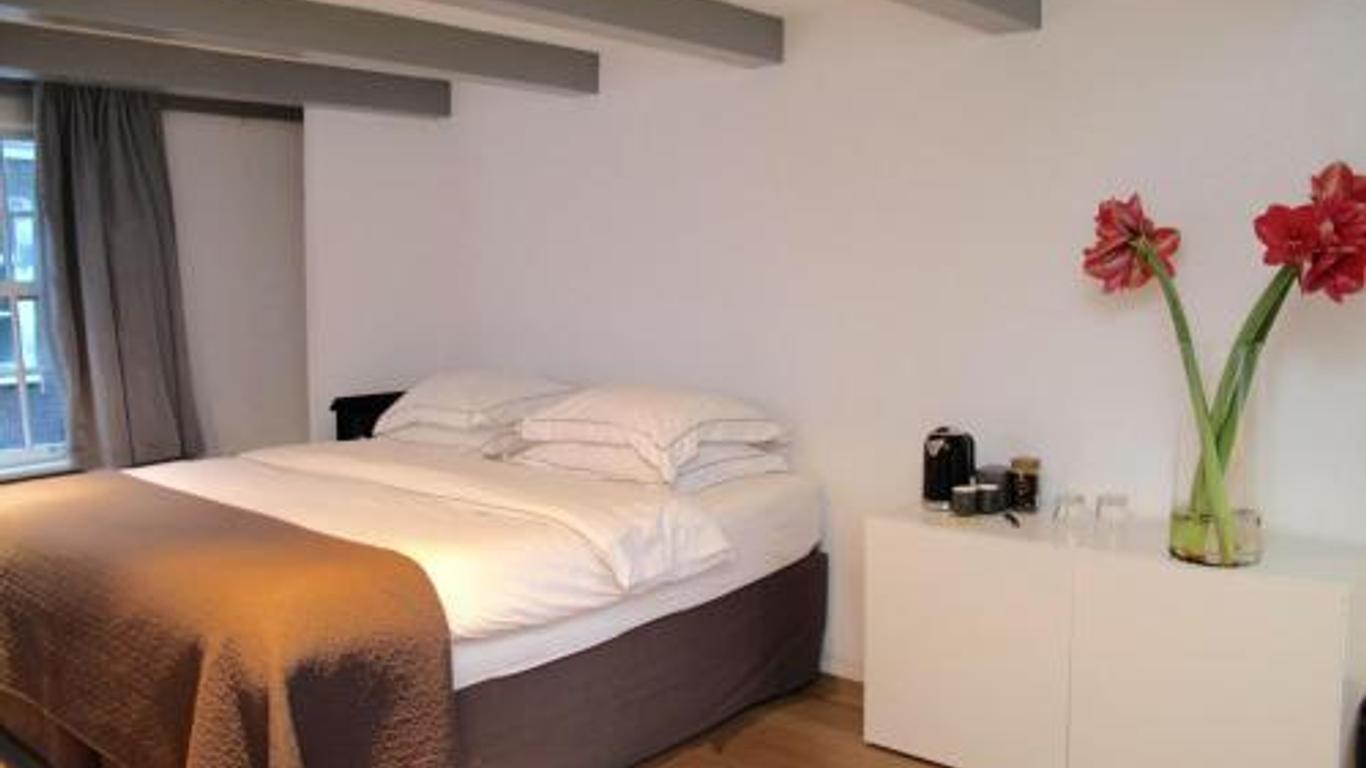 Sleep in Amsterdam B&B