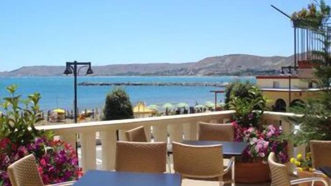 Palazzo Foti Hotel