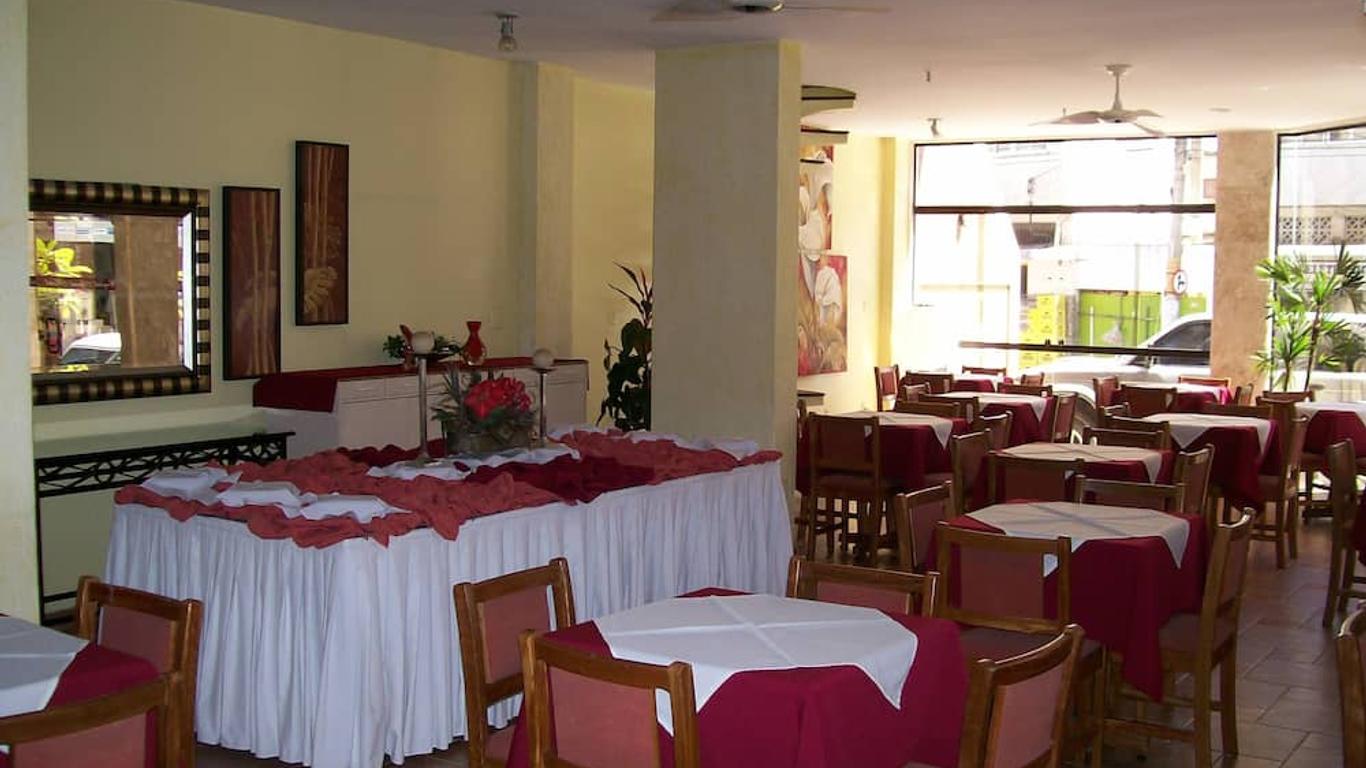 Crystal Apart Hotel