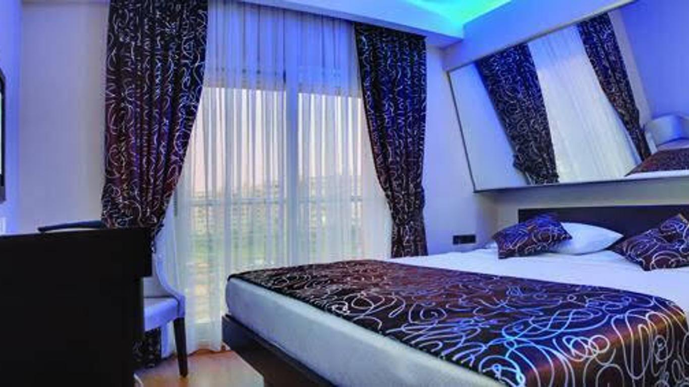 Blue City Boutique Hotel