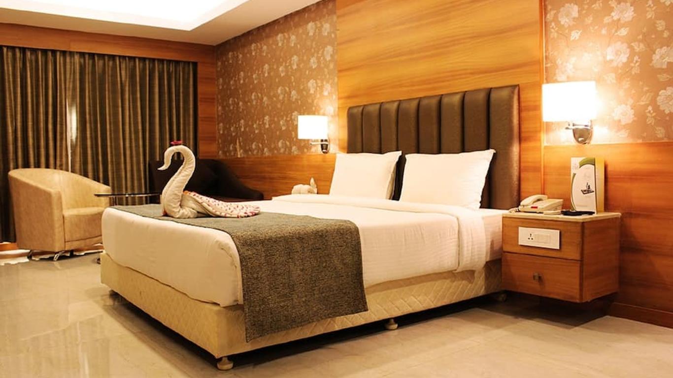 Hotel Chennai Le Palace