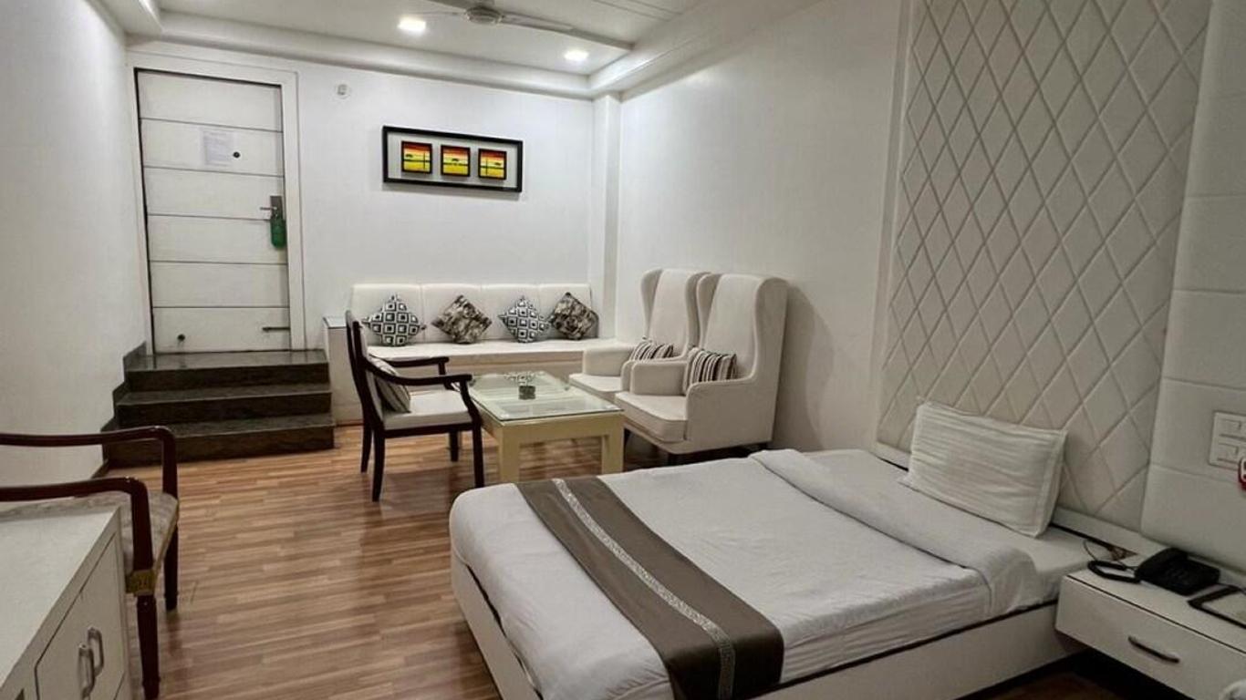 Hotel Grand Amba
