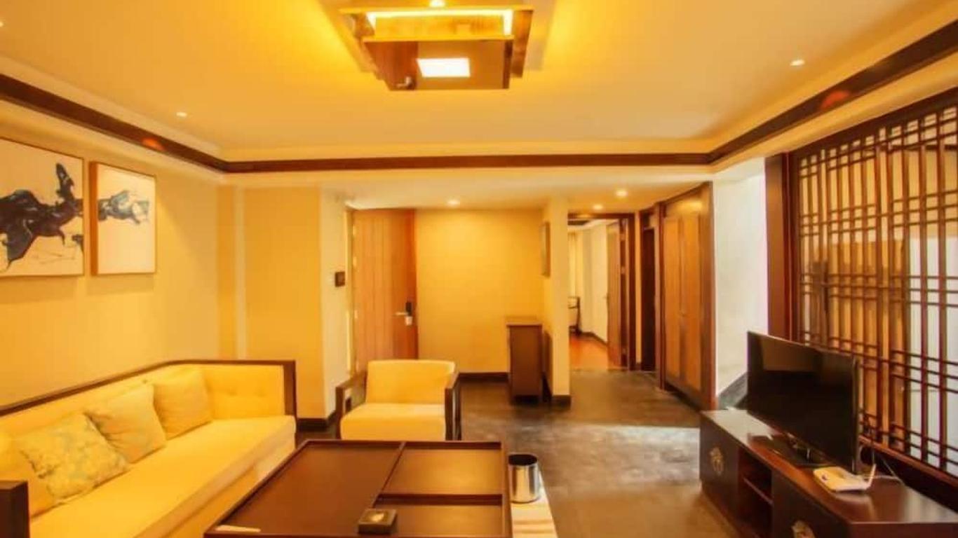 Lijiang Jinmao Boutique Hotel
