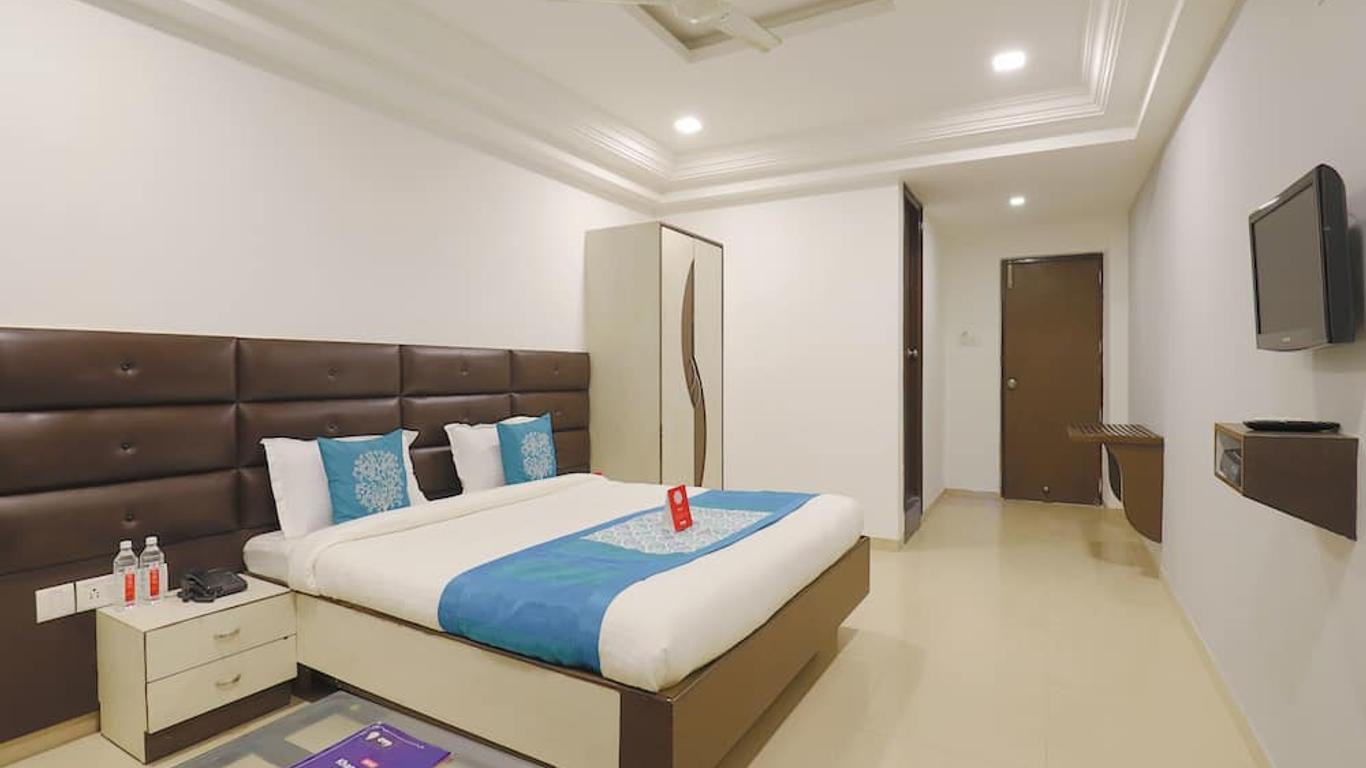 Oyo Flagship 321 Vastrapur Ahmedabad