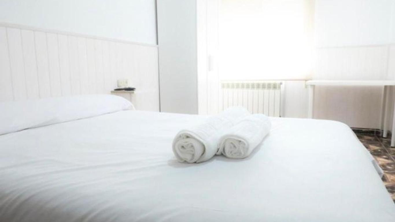 Hostal Jaufil