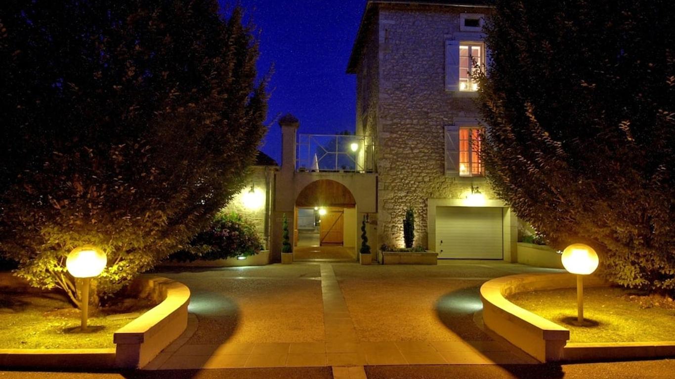 Hostellerie Clau del Loup - Logis Hotels
