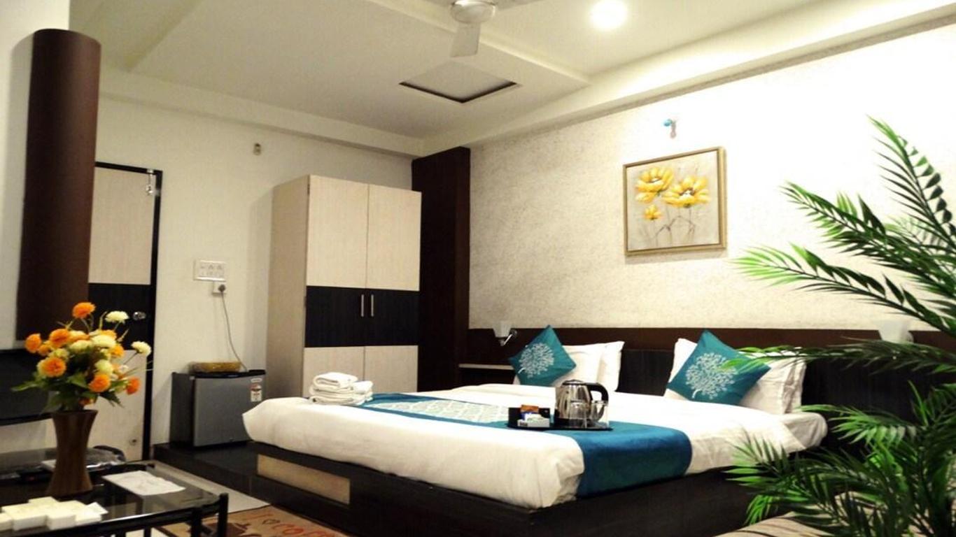 Hotel Crown
