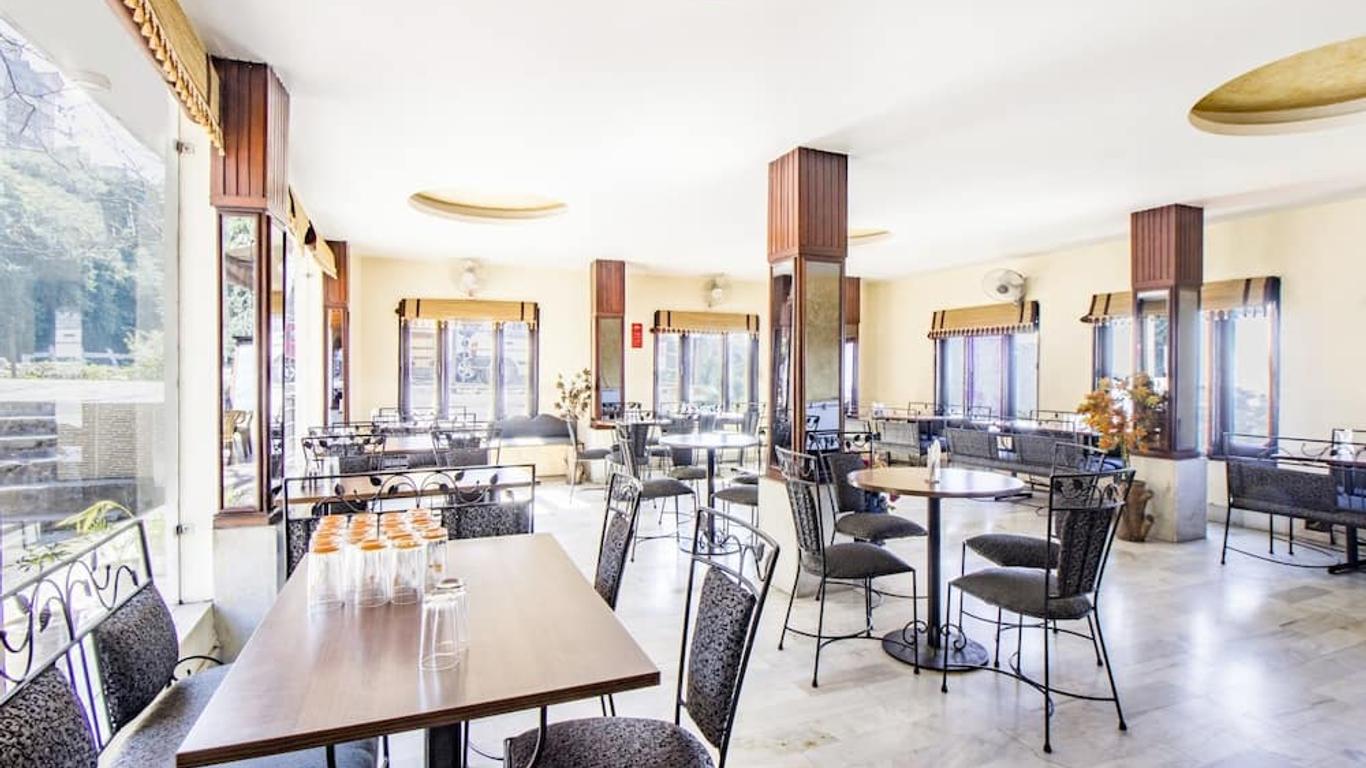 GuestHouser 1 BR Guest house 744d